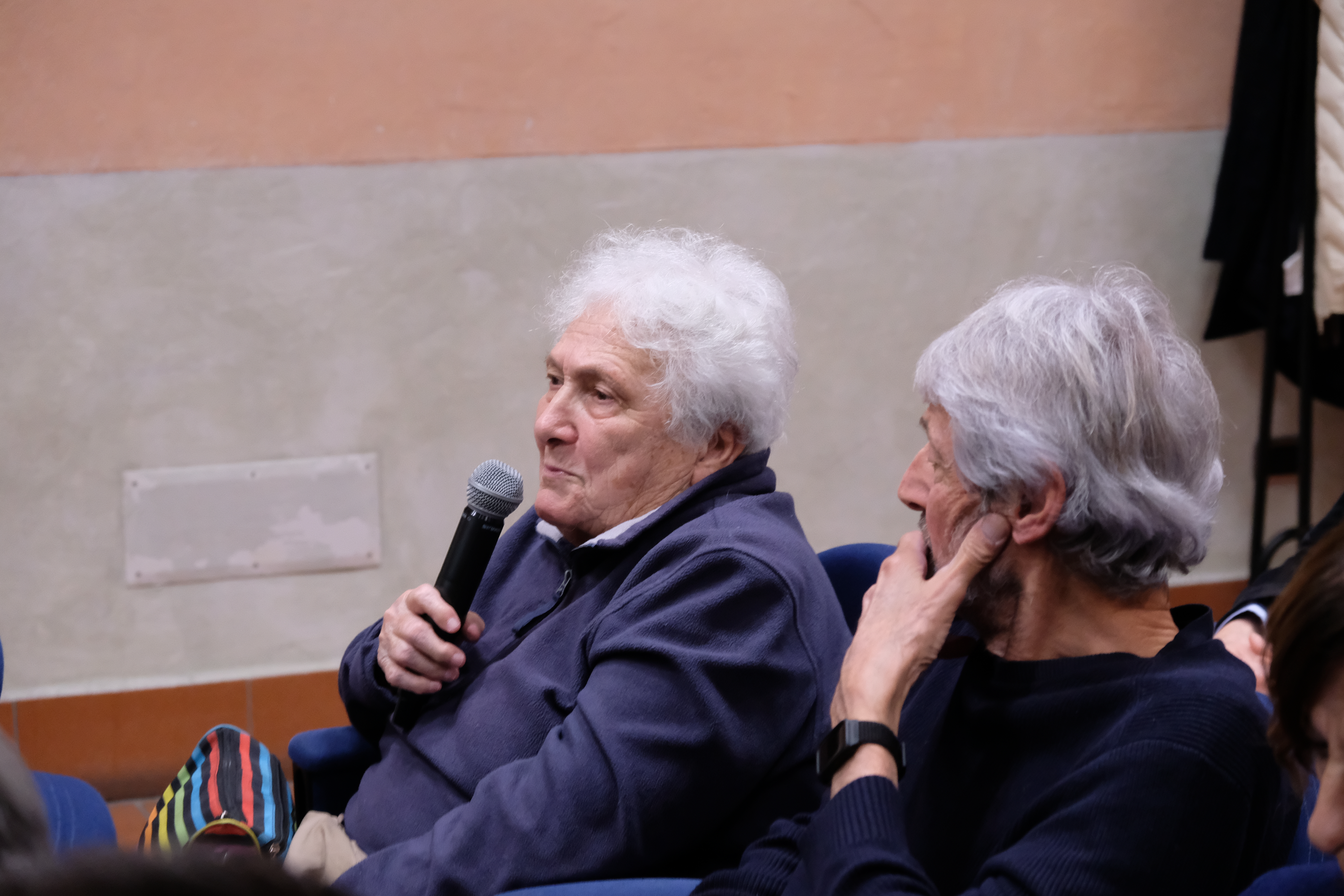 Rassegna - Fare pace con il mondo