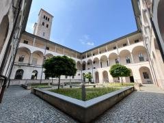Esterno Chiostro di Sant'Abbondio