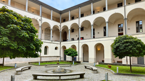 Chiostro di Sant'Abbondio a Como