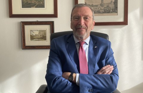 Il professor Massimo Agosti