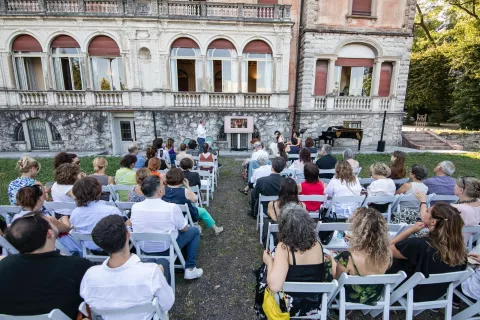 Note al femminile compositrici tra vita, arte e spiritualità