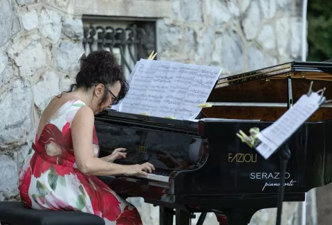 Note al femminile compositrici tra vita, arte e spiritualità