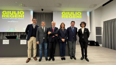 Foto gruppo per Giulio Regeni