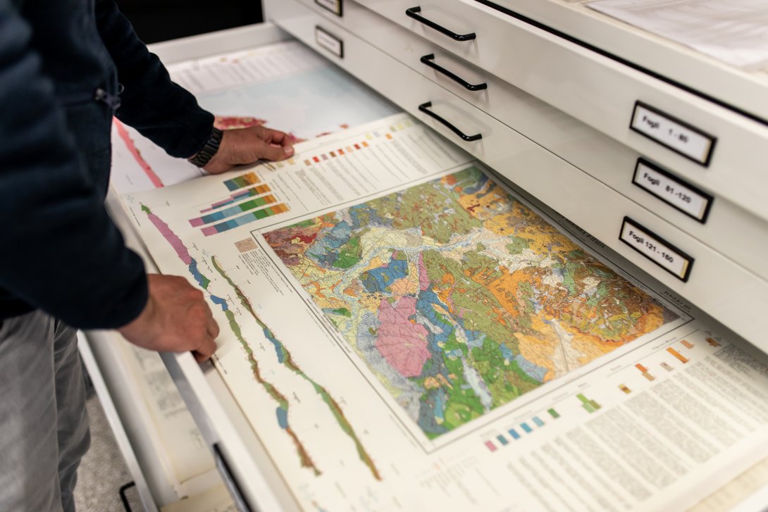 Carte geologiche e topografiche