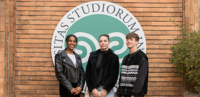 Studenti con logo
