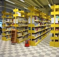 Immagine di una biblioteca 