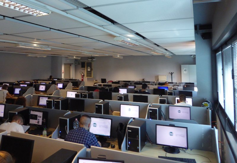 Laboratorio informatico - illustra "Le risorse del DiECO" - JPG